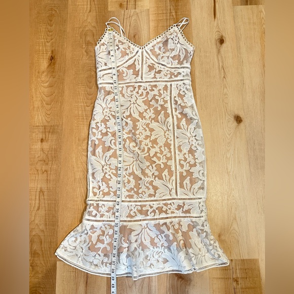 Lulu's White Lace Midi Dress - Picture 4 of 13